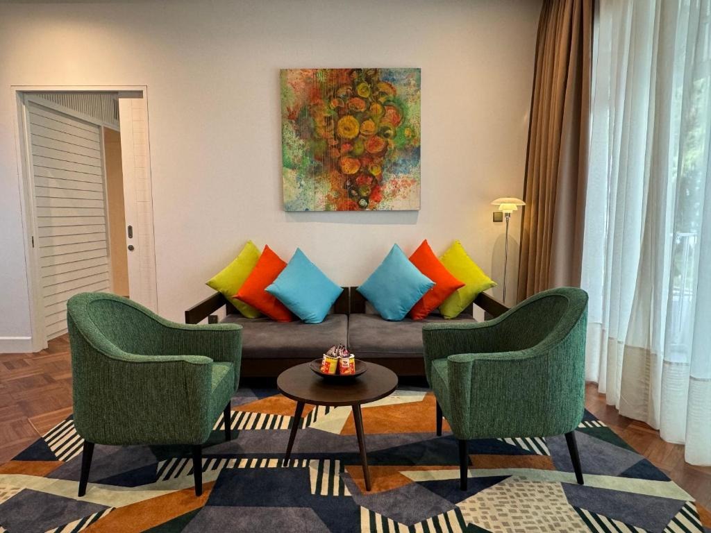 هتل لون پاین